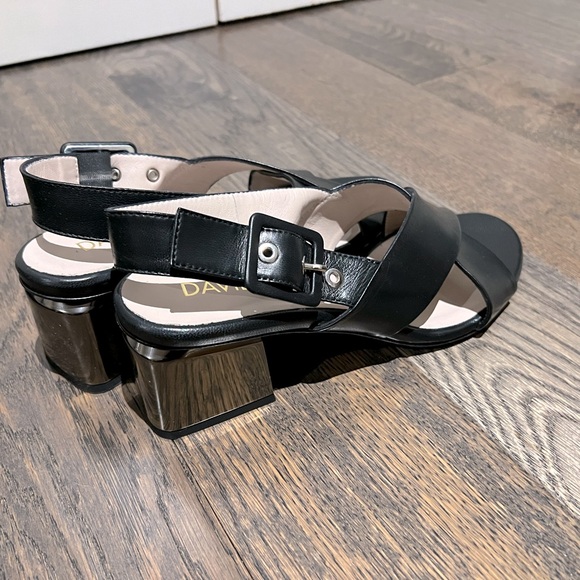 BROWN’S Shoes/Sandals With Chrome Metal Block Heels, New In Box, Size 40 - Picture 5 of 15